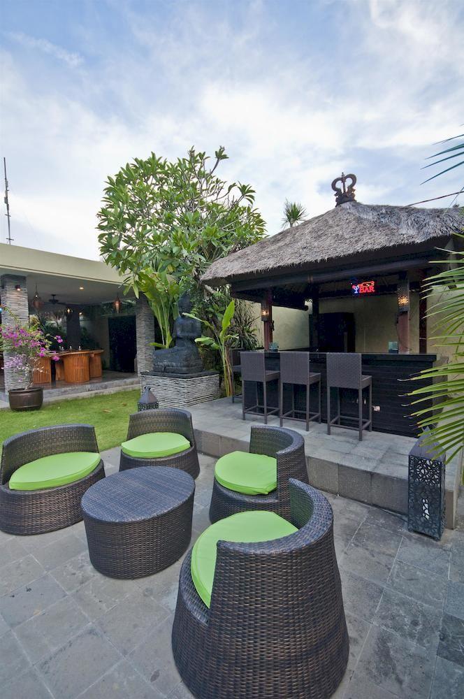Villa Mahkota Seminyak  Exterior photo